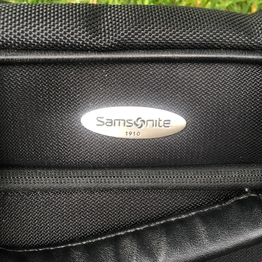 Samsonite lap top bag